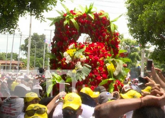 Santo Domingo de Guzmán recorre barrios de Managua
