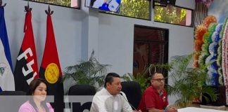 Comunidad educativa conmemora 42 aniversario de la Cruzada Nacional de Alfabetización