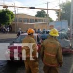 «¡Fue terrible!»: Múltiple choque de bus y vehículos en Managua Accidente de tránsito en La Ceibita, Managua