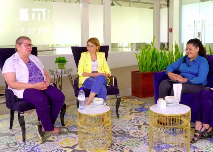 adelante-nica Entrevista a autoridades sobre el programa Adelante, en Nicaragua