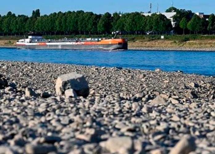 Bajo nivel de agua agrava la navegación interior en Alemania
