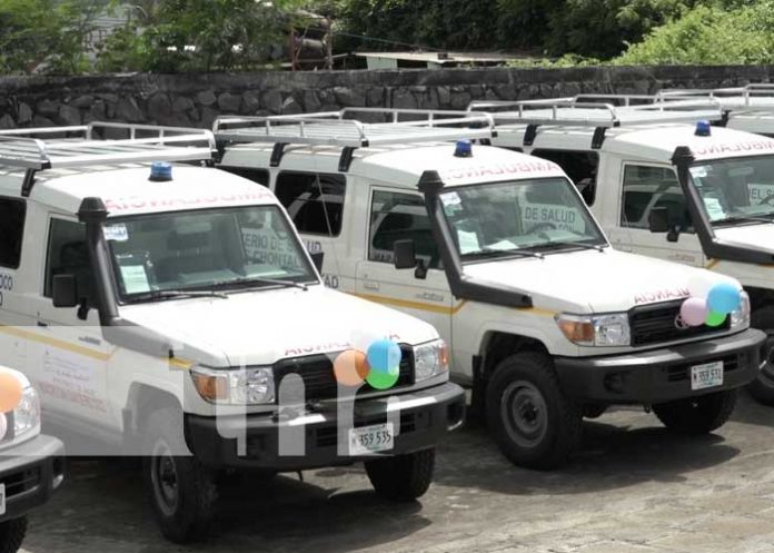 ambulancias-salud-1 Presentan nuevas ambulancias al servicio de salud en Nicaragua