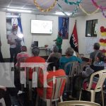 Capacitan a señores de la tercera edad sobre plantas forestales de Nicaragua