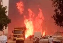 Voraces llamas de incendio acaban con la vida de 26 personas en Argelia