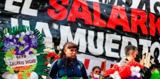 En Argentina trabajadores protestan por la "agonizante" caía del salario