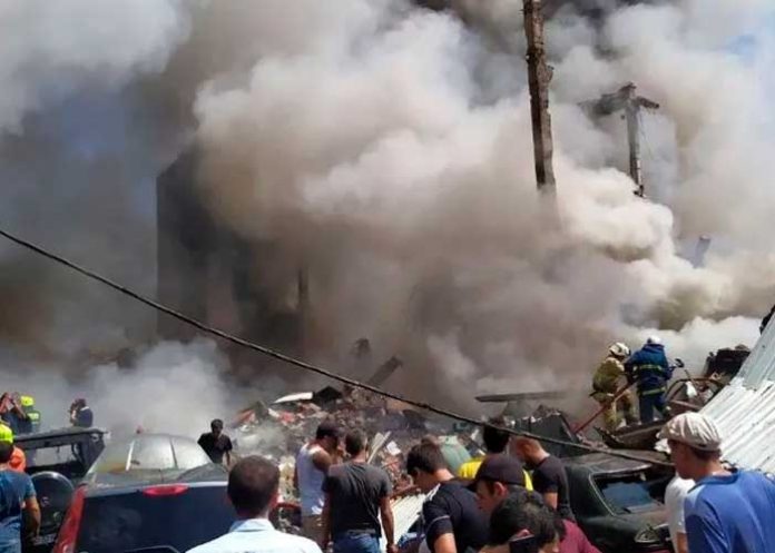 Un muerto y 51 heridos tras explosión de fuegos artificiales en Armenia