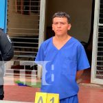 Policía Nacional presenta a supuesto asesino de un joven en Chinandega Policía Nacional presenta a supuesto asesino de un joven en Chinandega