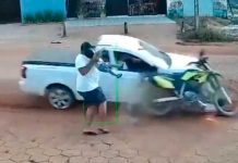 Padre salva a su hijo de ser arrollado por camioneta en Brasil (Video) Padre salva a su hijo de ser arrollado por camioneta en Brasil (Video)