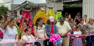 Inauguración de calles en el barrio San José Oriental, Managua