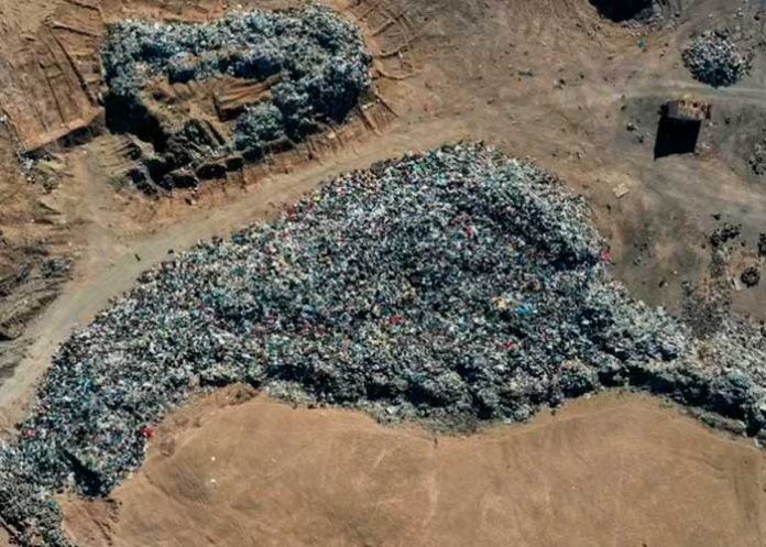 chile3 Inmenso cementerio de ropa usada en Chile causa daño ambiental