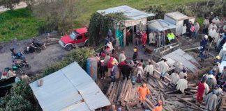 Sanos y salvos rescatan a trabajadores atrapados en una mina de Colombia