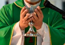 Iglesia de Colombia revela lista de sacerdotes acusados de pederastia Iglesia de Colombia revela lista de sacerdotes acusados de pederastia