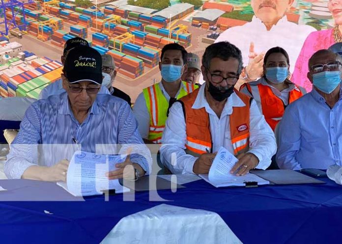 corinto-puerto-3 Firma de acuerdo con la EPN para más inversiones en puerto de Corinto