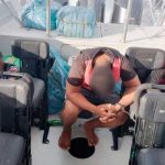 Capturan a dos nicas y a un tico con tremendo paquete de marihuana Arrestan a dos nicas y a un tico con tremendo paquete de marihuana