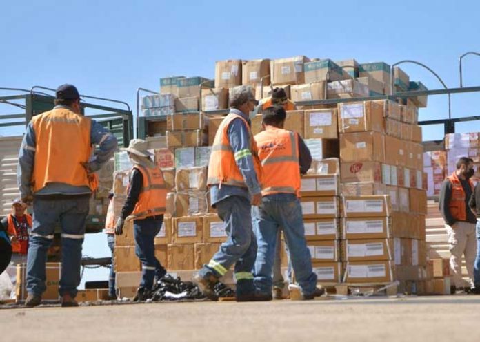 Bolivia envía ayuda médica y material de construcción a Cuba por incendio en Matanzas