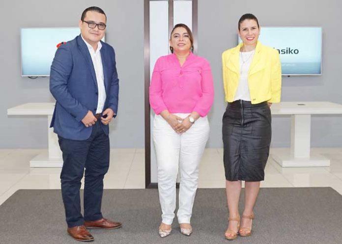 Claro Empresas en unión para evento Disruptivas