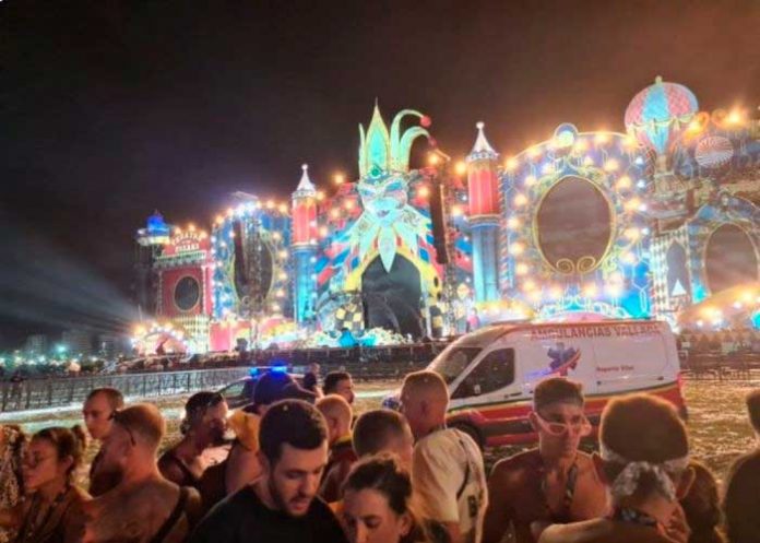 españa4 Ráfagas de vientos dejan 40 heridos en un festival de música en España