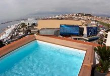 «Bien dunditos» Ocultan piscinas para evadir impuestos en Francia ¡Bien dunditos! Ocultan piscinas para evadir impuestos en Francia