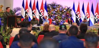 Presidente Daniel Ortega, en acto por los 42 años de la Fuerza Naval de Nicaragua