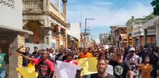 Dos muertos en protestas en Haití contra la crisis económica e inseguridad