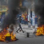 Un muerto y 11 heridos durante protesta por los precios de alimentos en Haití Un muerto y 11 heridos durante protesta por los precios de alimentos en Haití