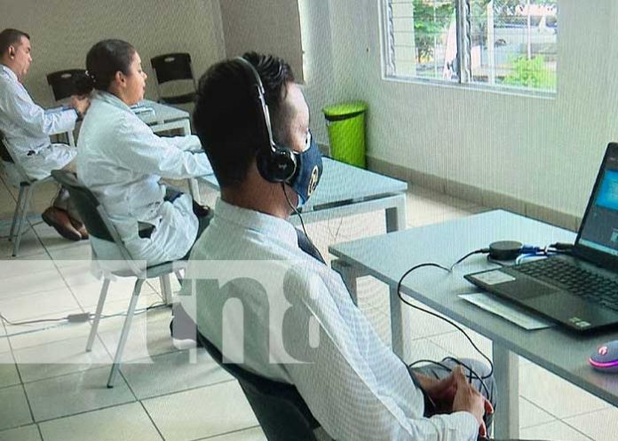 Congreso científico en el Hospital Militar