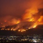 Fuertes incendios forestales azotan a España