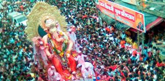 ¿A dónde ira a parar la humanidad? Celebran al dios elefante en la India
