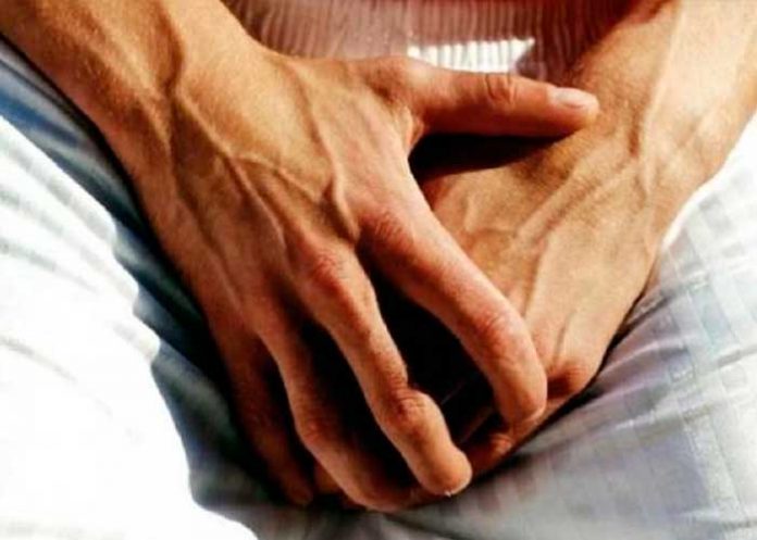 Castran a hombre por tratar de violar a la hija de su novia en la India