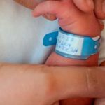 Insólito nacimiento de bebé con un cuerno en vez de piernas en la India Insólito nacimiento de bebé con un cuerno en vez de piernas en la India