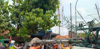 Al menos siente niños muertos deja terrible choque de camión en Indonesia