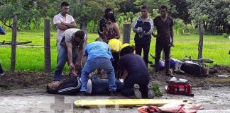 Accidente de tránsito con taxi y moto en Jalapa, Nueva Segovia