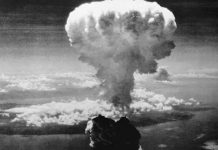 Japón recuerda los 77 años del criminal ataque nuclear de Estados Unidos Japón recuerda los 77 años del devastador ataque nuclear de Estados Unidos