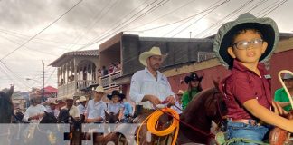 Exitoso desfile hípico en Juigalpa