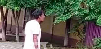 Denuncian a sujeto que anda con machete en calles de León