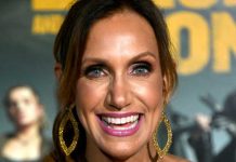 A Lili Estefan se le abre el vestido y terminó mostrando hasta lo que no debía A Lili Estefan se le abre el vestido y terminó mostrando hasta lo que no debía