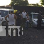 Aparatoso choque en el barrio Ducualí, Managua, casi termina en desgracia Aparatoso choque en el barrio Ducualí, Managua