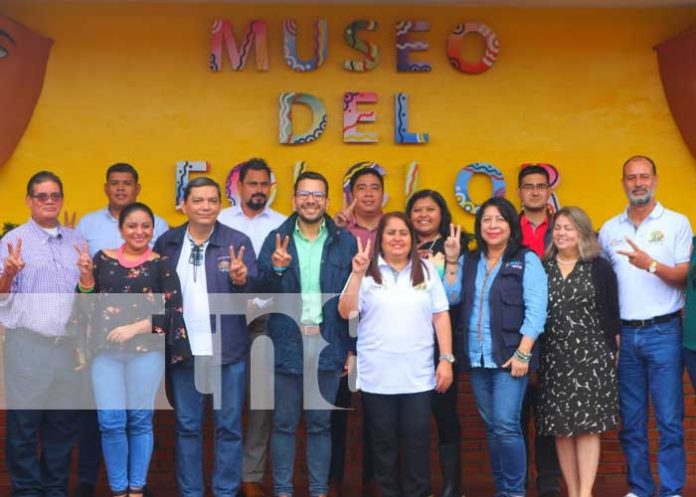Visita de la comisión de Economía Creativa en Masaya