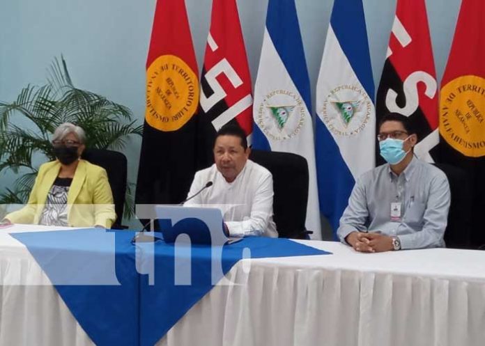 Conferencia de prensa del MINED en Nicaragua