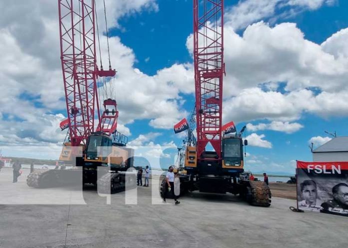 Activan en Puerto Sandino nuevas grúas para la recepción y envío de carga