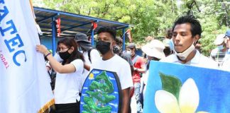 Recorrido de la bandera como homenaje a las fiestas patrias con el INATEC