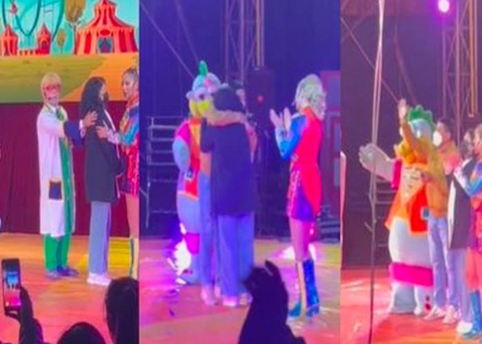 “Una pedida de mano en el circo” Karina y Timoteo