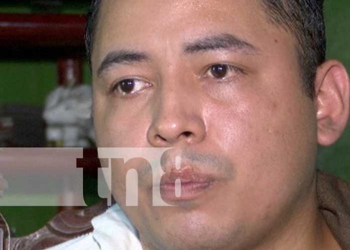 El rostro de un sobreviviente de accidente en Managua