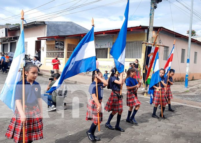 18 centros educativos realizan primer desfile patrio en Estelí