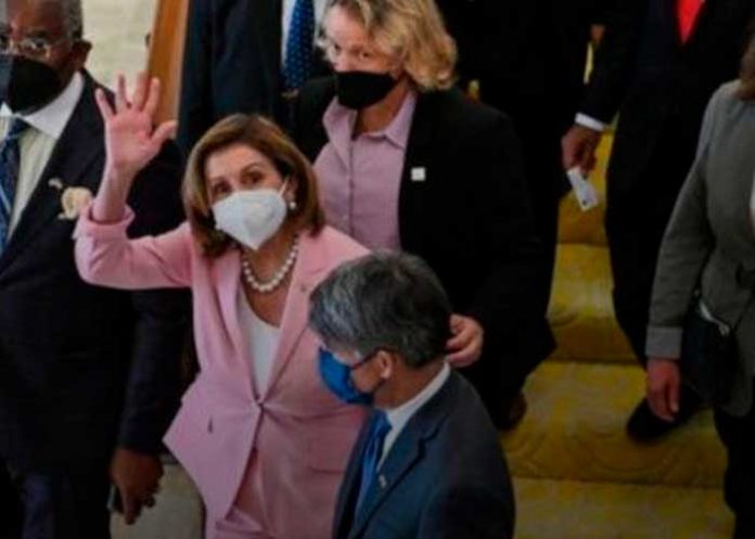 China anuncia importantes ejercicios con fuego tras llegar Pelosi a Taiwán