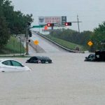 Lluvias dejan un muerto en Texas tras declarar estados de desastre