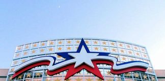Tiroteo desata el pánico en el centro comercial más grande de Estados Unidos