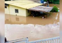 Desbordamiento del río Uairén en Venezuela deja a familias damnificadas Desbordamiento del río Uairén en Venezuela deja a familias damnificadas