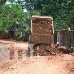 Inicia reparación y mantenimiento de carretera a Riscos de Oro, Rosita