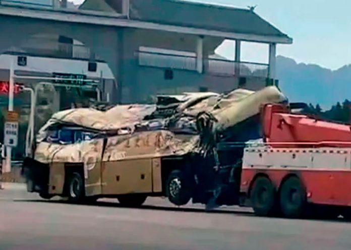 1 27 muertos en un accidente de autobús en la provincia de Guizhou, China